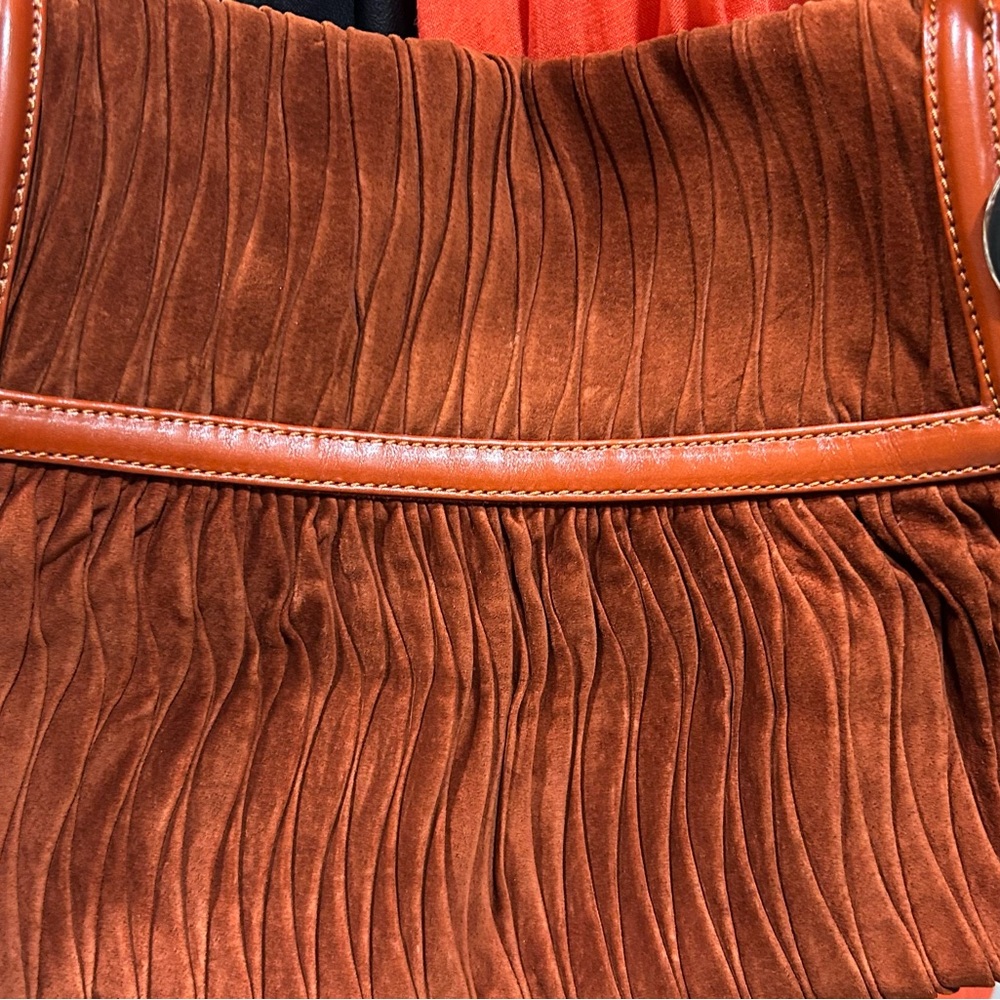 Fendi Brown and Orange Ruched Shoulder Bag - Picture 4 of 13